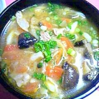 野菜たっぷりスープ・ナンプラー風味